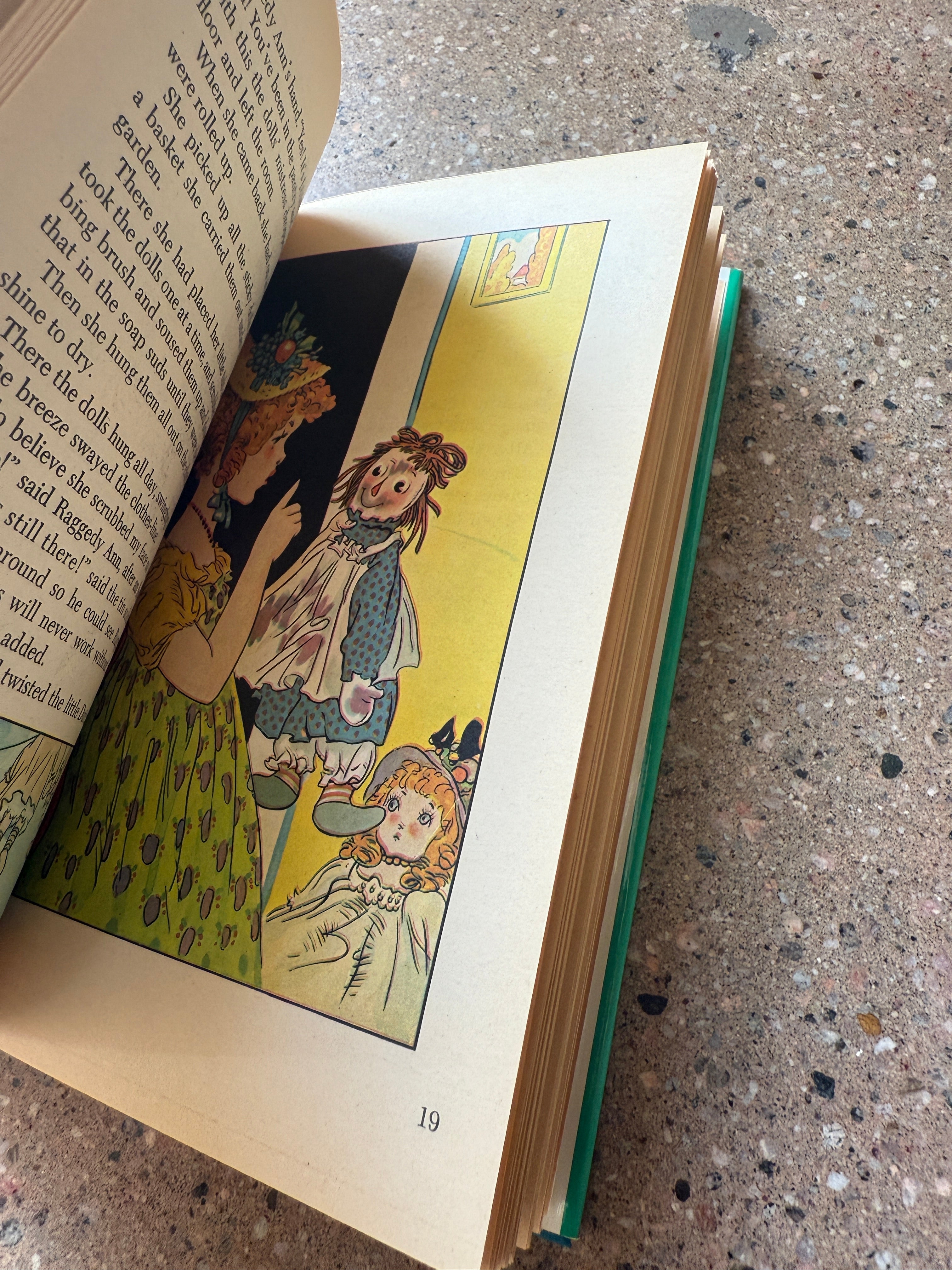 Adventures of Raggedy Ann by Johnny Gruelle