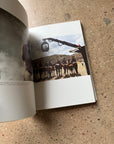 Luces Camara Accion by Hugo Lara Chavez ( Large Softcover)