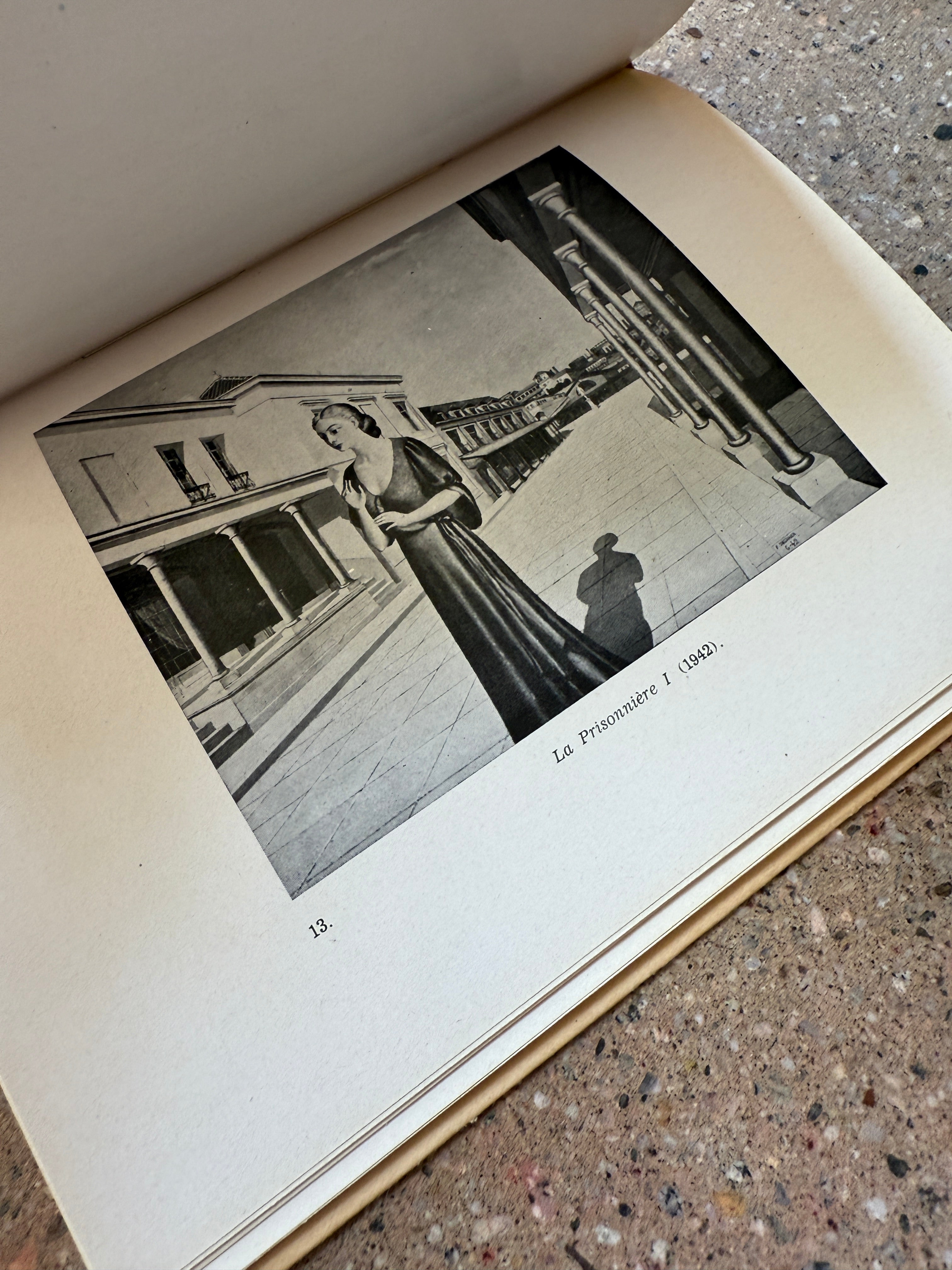 Paul Delvaux ou les Reves Eveillees by Rene Gaffe