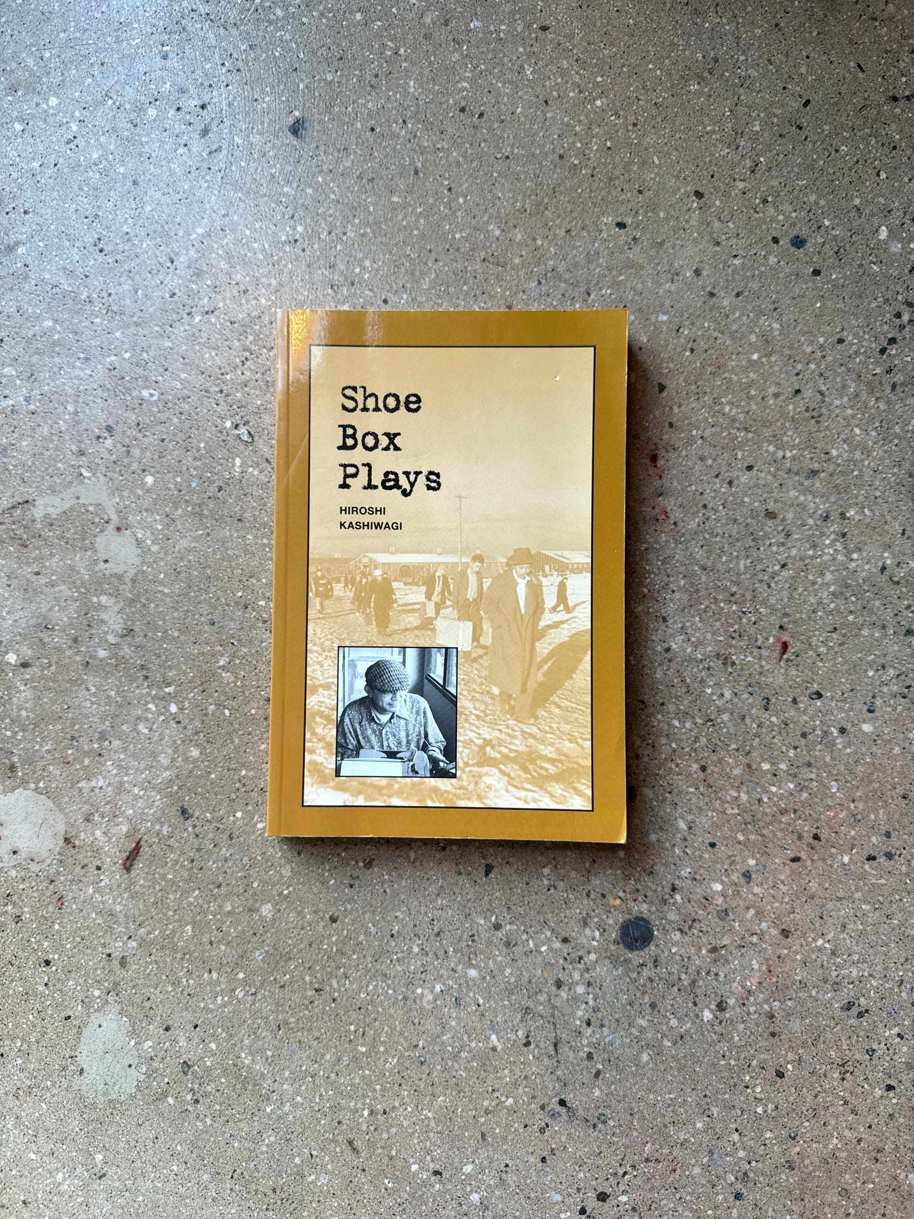 Shoe Box Plays by Hiroshi Kashiwagi (Asian American Curriculum Project Trade)
